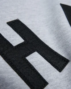 Hoodies & Pullovers><noscript><img width=